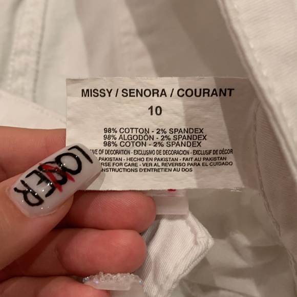 white ripped jean shorts - Picture 3 of 3